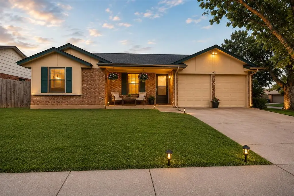 1001 Aspen Court, Moore, OK 73160 - #1