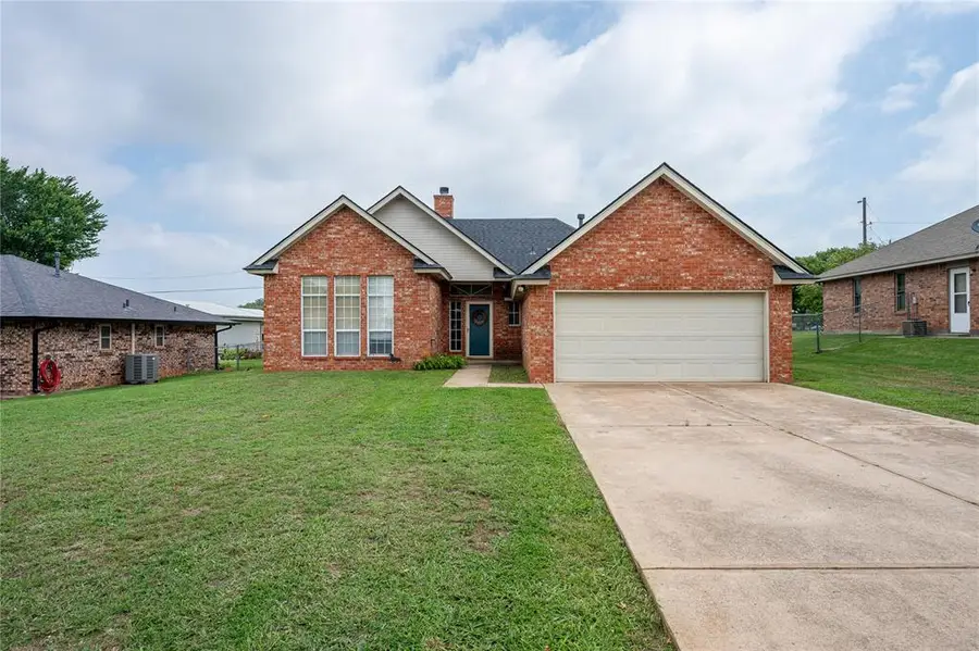 1323 E Oak Street, El Reno, OK 73036 - #3
