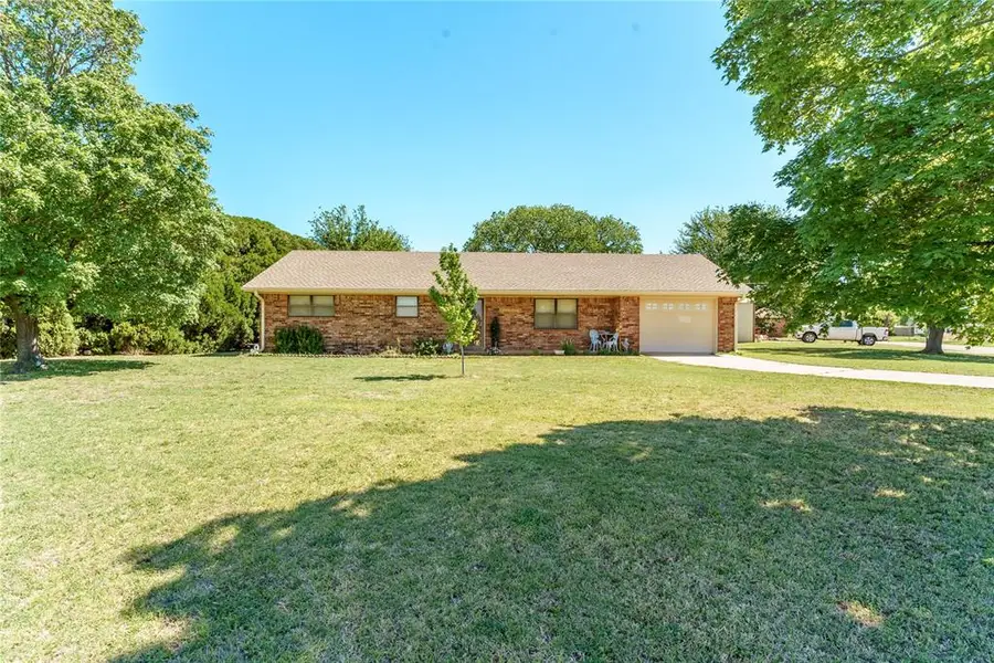 204 N Main Avenue, Butler, OK 73625 - #2