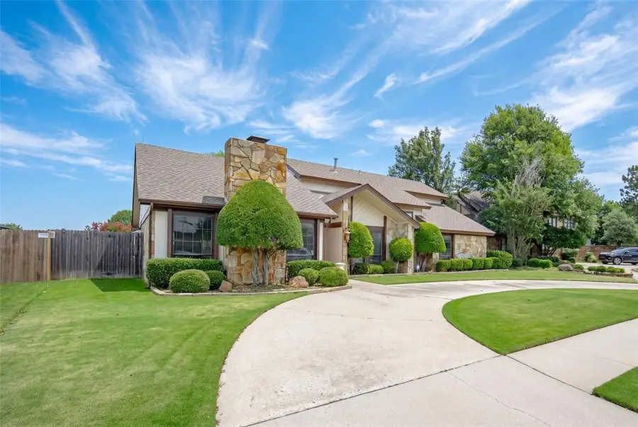 8013 Brownsville Lane, Bethany, OK 73008 - #3