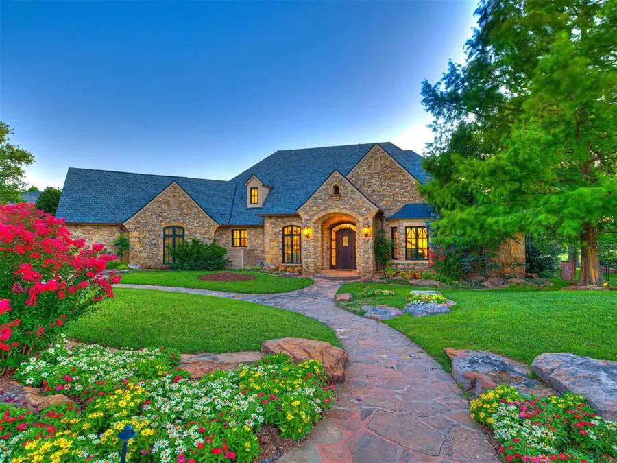 6401 Oak Tree Drive, Edmond, OK 73025 - #3