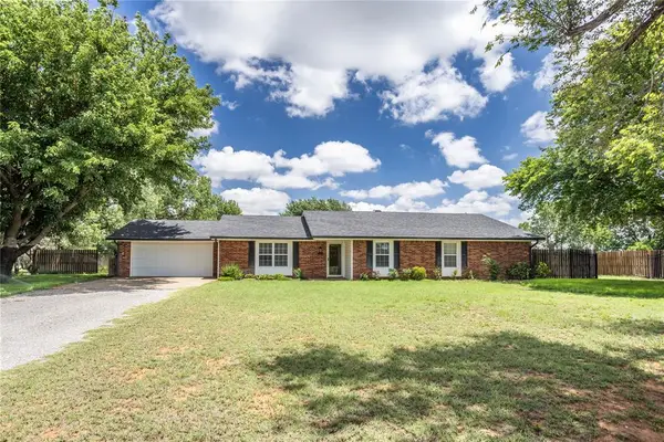 10058 N Lark Road, Weatherford, OK 73096