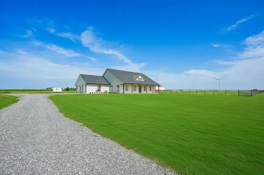 610 County Street 2860 Street, Minco, OK 73059 - #2