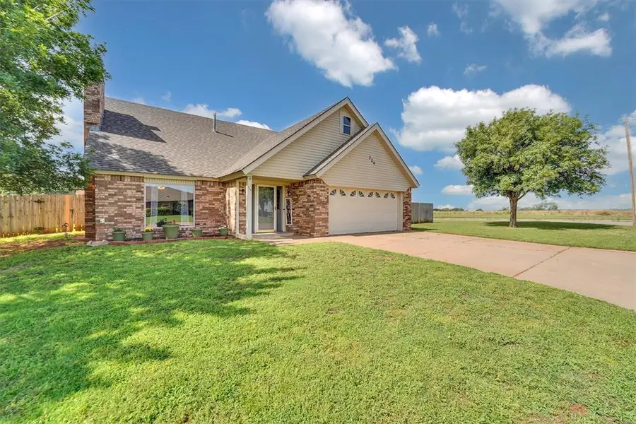 320 Elkview Drive, Elk City, OK 73644 - #2