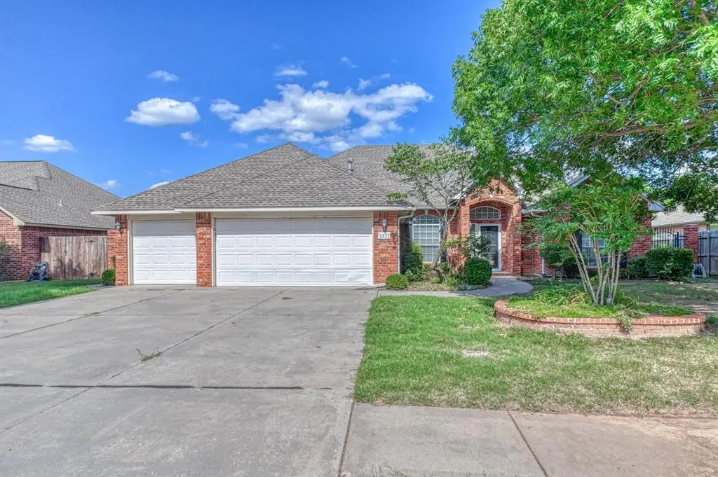 2821 Stonebridge Court, Norman, OK 73071 - #1