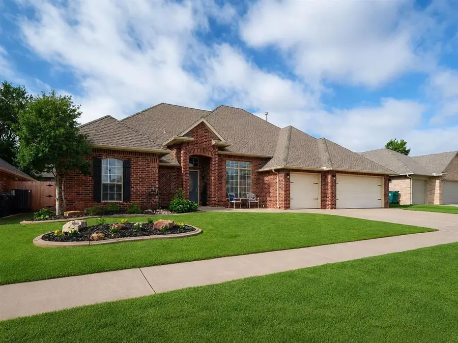 5516 NW 107th Street, Oklahoma City, OK 73162 - #3