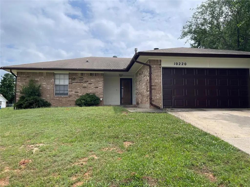 10220 Isaac Drive, Midwest City, OK 73130 - #1