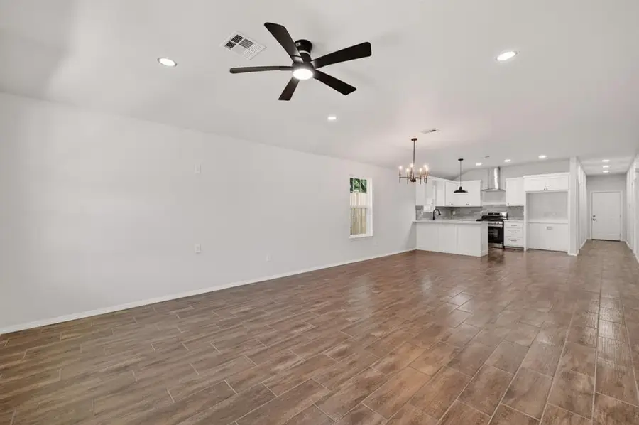 2313 E Madison Street, Oklahoma City, OK 73111 - #3