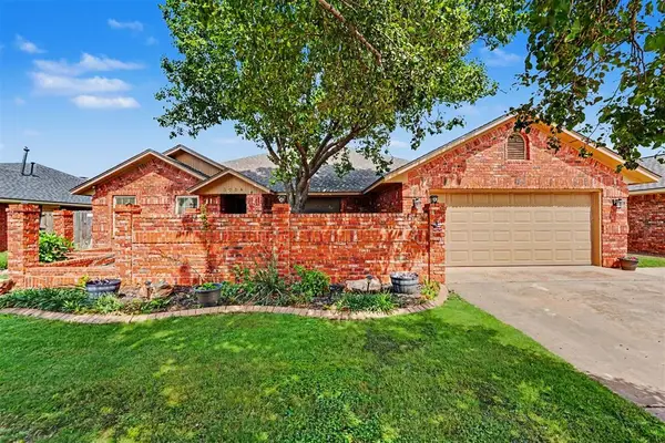 3004 Mallard Court, Altus, OK 73521