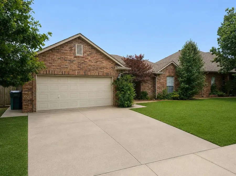 1308 SW 131st Terrace, Oklahoma City, OK 73170 - #2