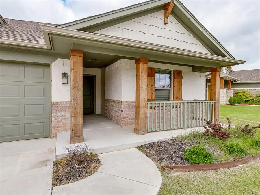 371 Park Lane, Harrah, OK 73045 - #3