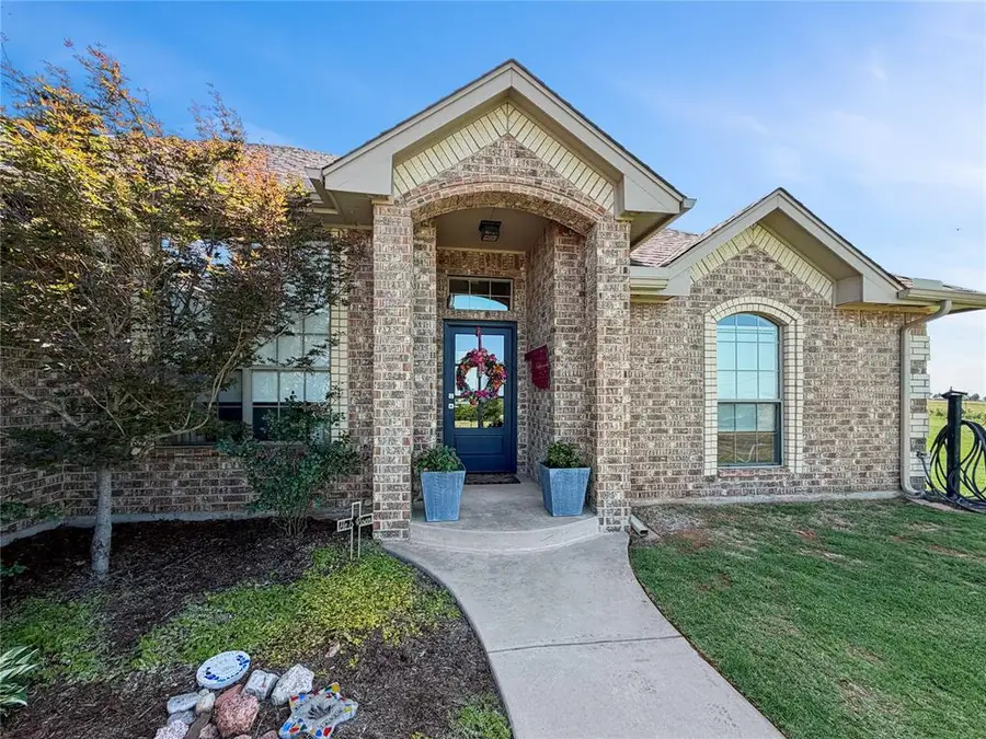 900 County Street 2932, Tuttle, OK 73089 - #2
