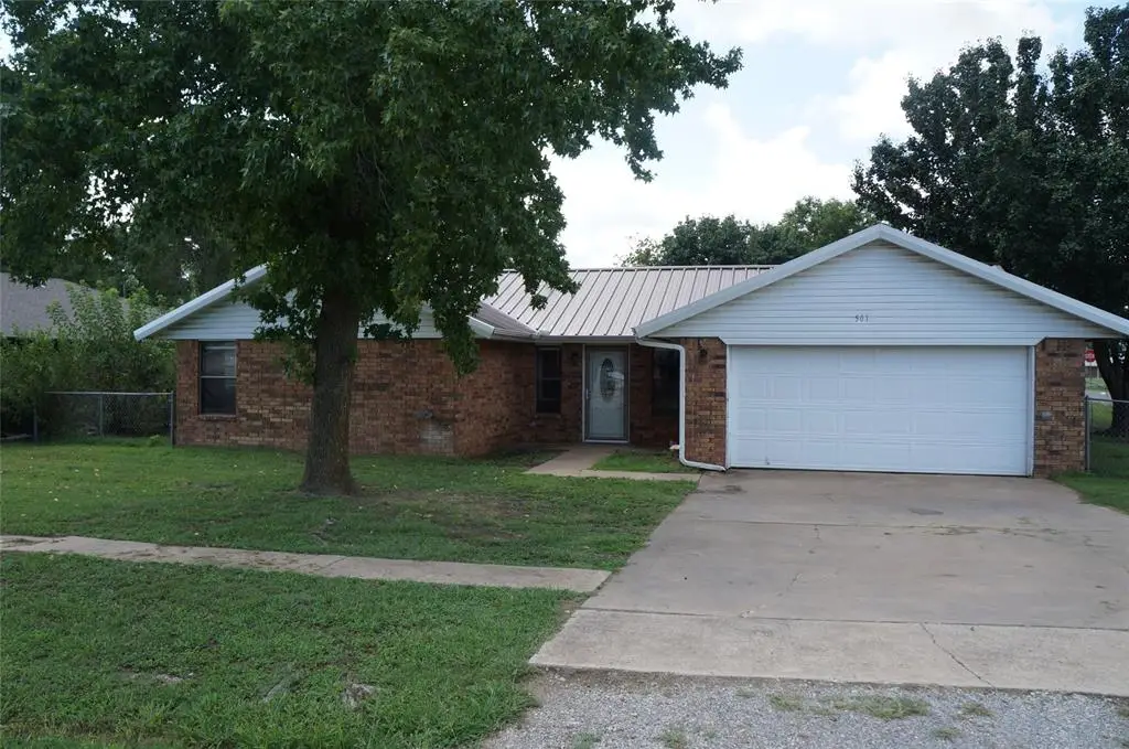 501 S Clifford Court, Wayne, OK 73095 - #1
