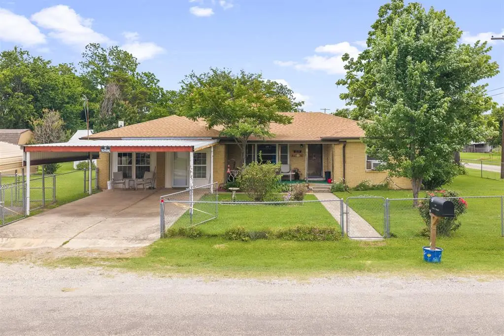 218 E H Street, Ringling, OK 73456 - #1