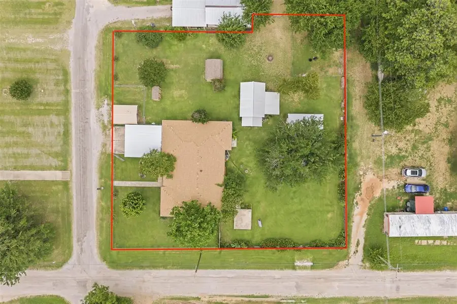 218 E H Street, Ringling, OK 73456 - #3