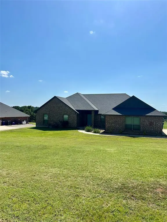 445 E Timberland Lane, Guthrie, OK 73044 - #1