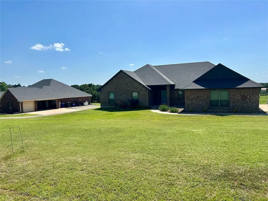 445 E Timberland Lane, Guthrie, OK 73044 - #2
