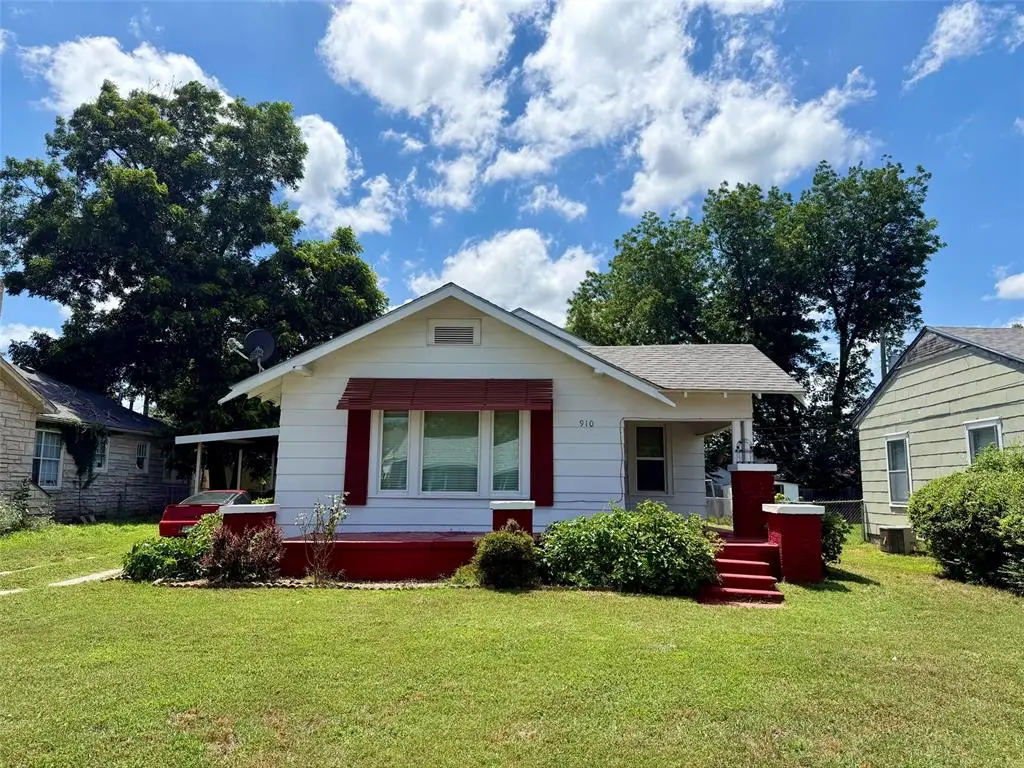 910 Overland Court, Shawnee, OK 74801 - #1