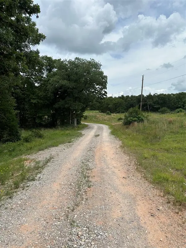 14314 Indian Ridge, Newalla, OK 74857