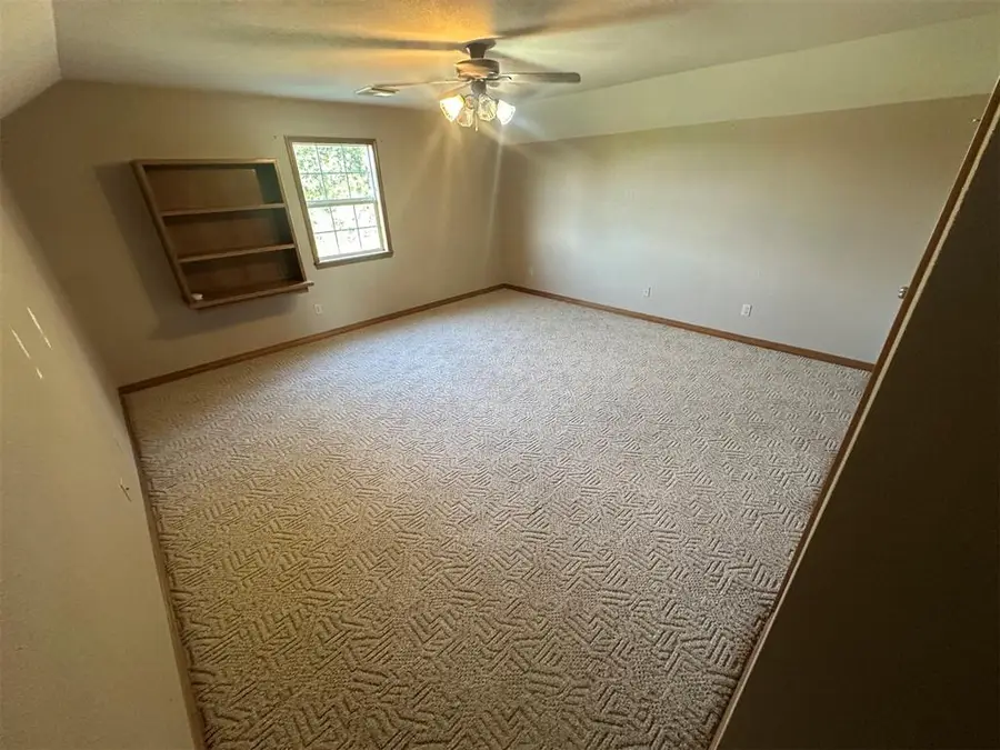 16306 E Gaddy Road, Shawnee, OK 74801 - #3