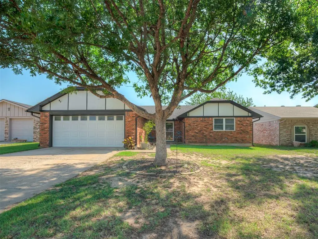 907 Ranchoak Court, Yukon, OK 73099 - #1