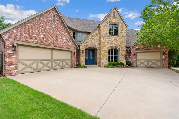 3824 Villas Creek Court, Edmond, OK 73003