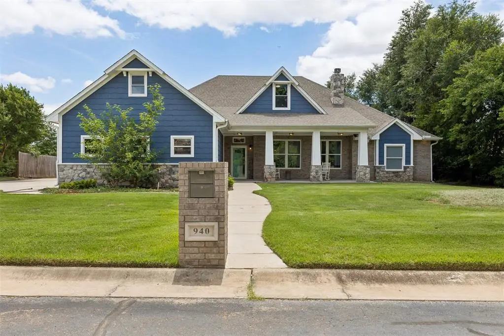 940 NW 35th Street, Moore, OK 73160 - #1