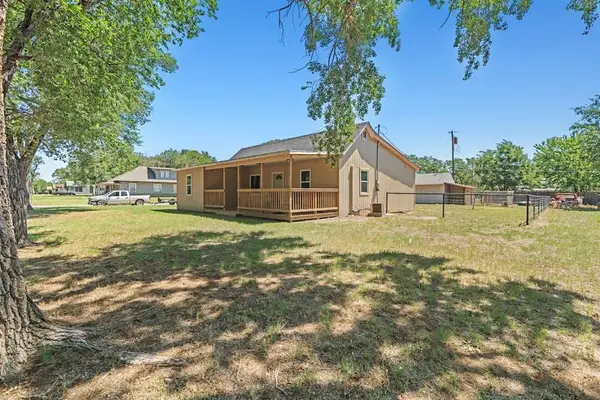420 N Burford Avenue, Watonga, OK 73772