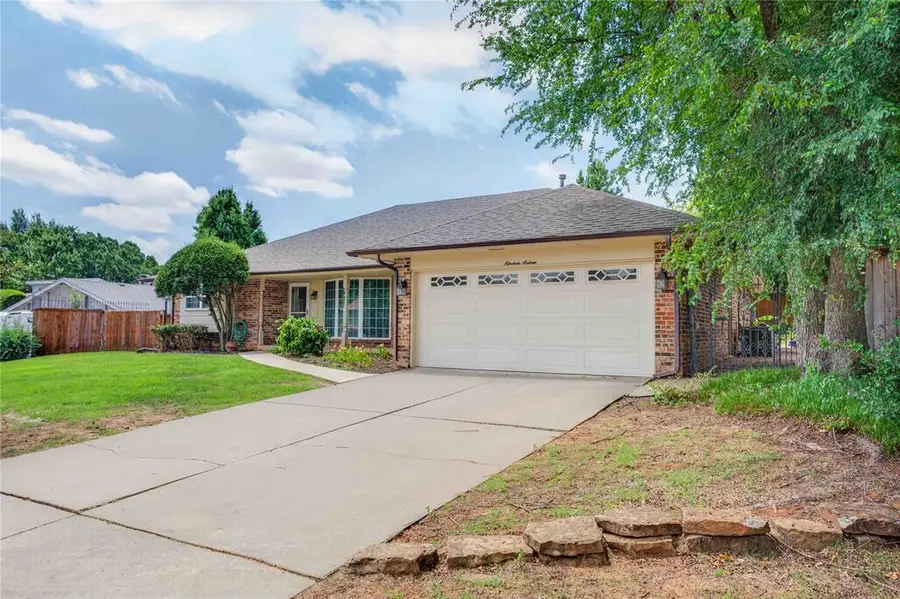 1916 Thunderbird Boulevard, Edmond, OK 73013 - #3