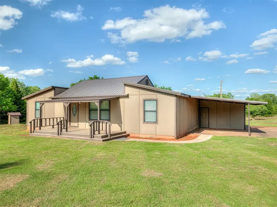 2092 County Road 1244, Tuttle, OK 73089 - #2