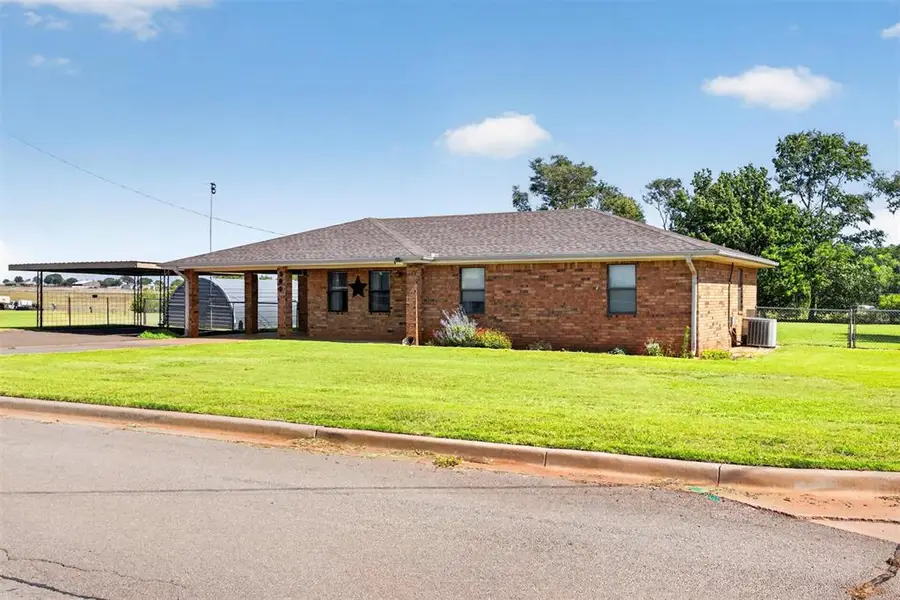 509 Cannon Drive, Sayre, OK 73662 - #3