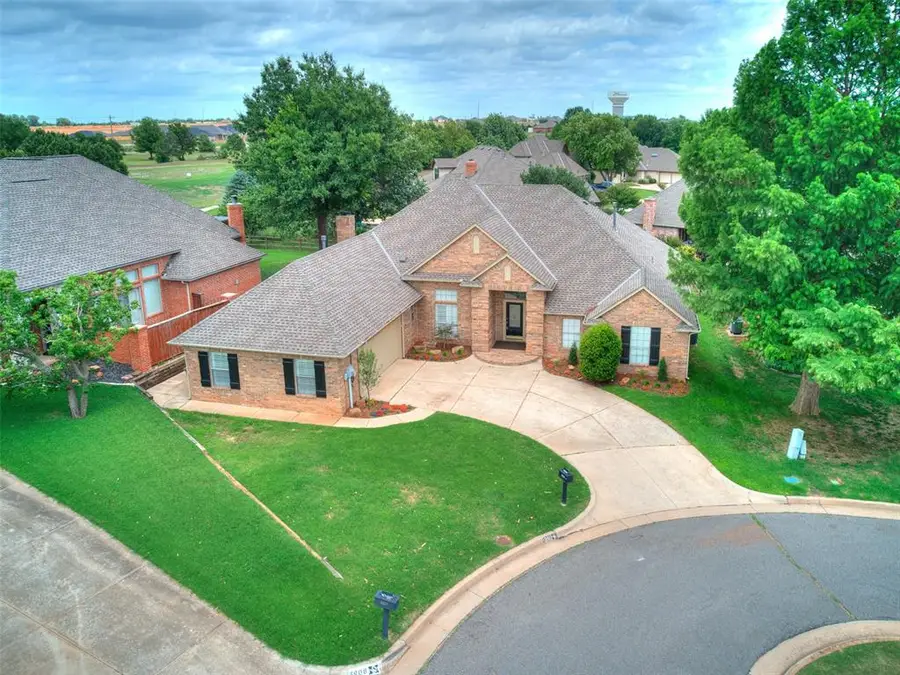 3904 Shortgrass Road, Edmond, OK 73003 - #2