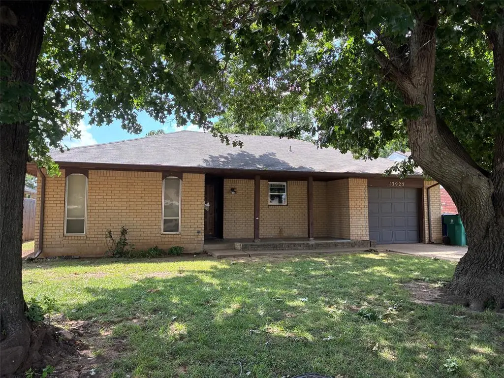 13925 Jeffery Drive, Edmond, OK 73013 - #1