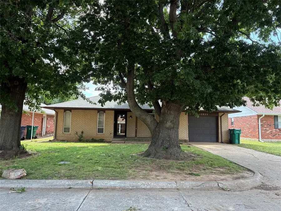 13925 Jeffery Drive, Edmond, OK 73013 - #2