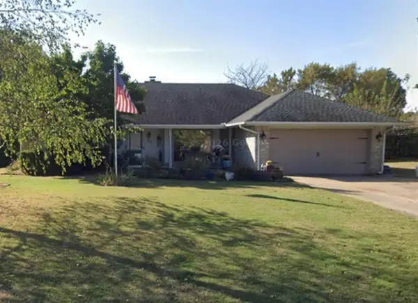 21 Oak Hill Road, Shawnee, OK 74804