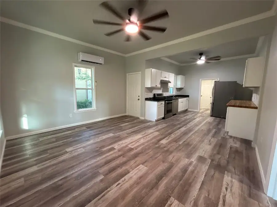 605 E Harrison Avenue, Guthrie, OK 73044 - #2