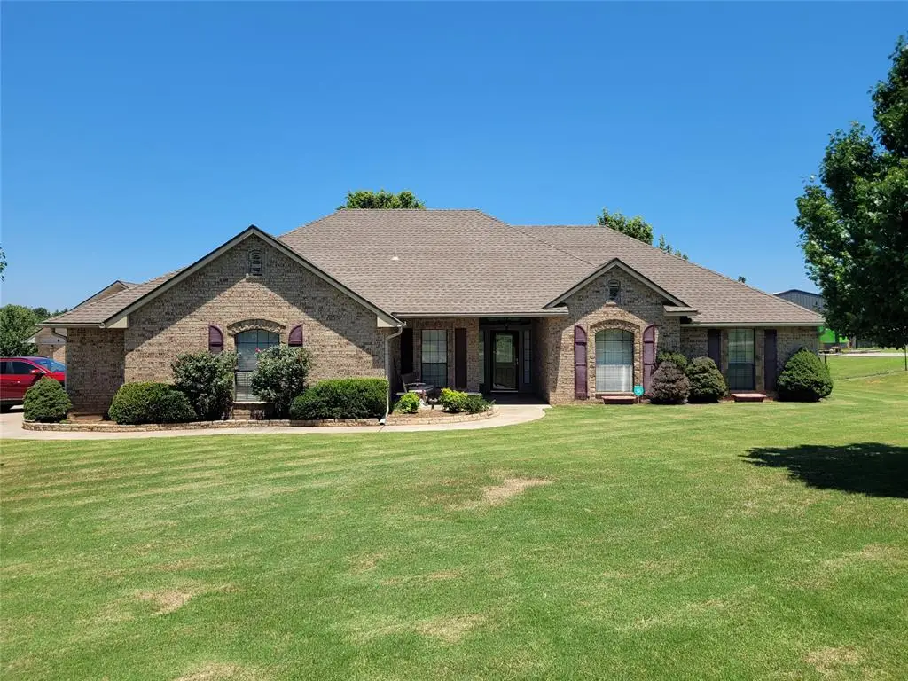 1602 Twin Spires Trail, Guthrie, OK 73044 - #1