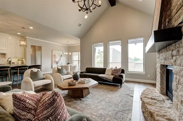 15900 Meadow Rue Lane, Edmond, OK 73013