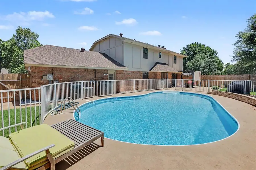 1609 N Stoney Ridge Road, Edmond, OK 73034 - #2