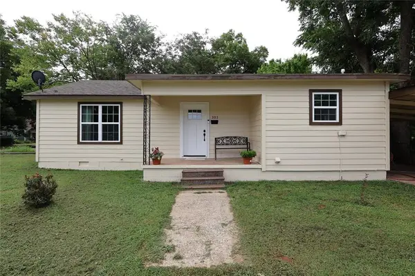303 E Garvin Avenue, Pauls Valley, OK 73075