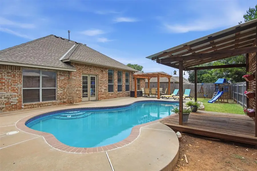 2101 Cedar Pointe Circle, Edmond, OK 73003 - #3