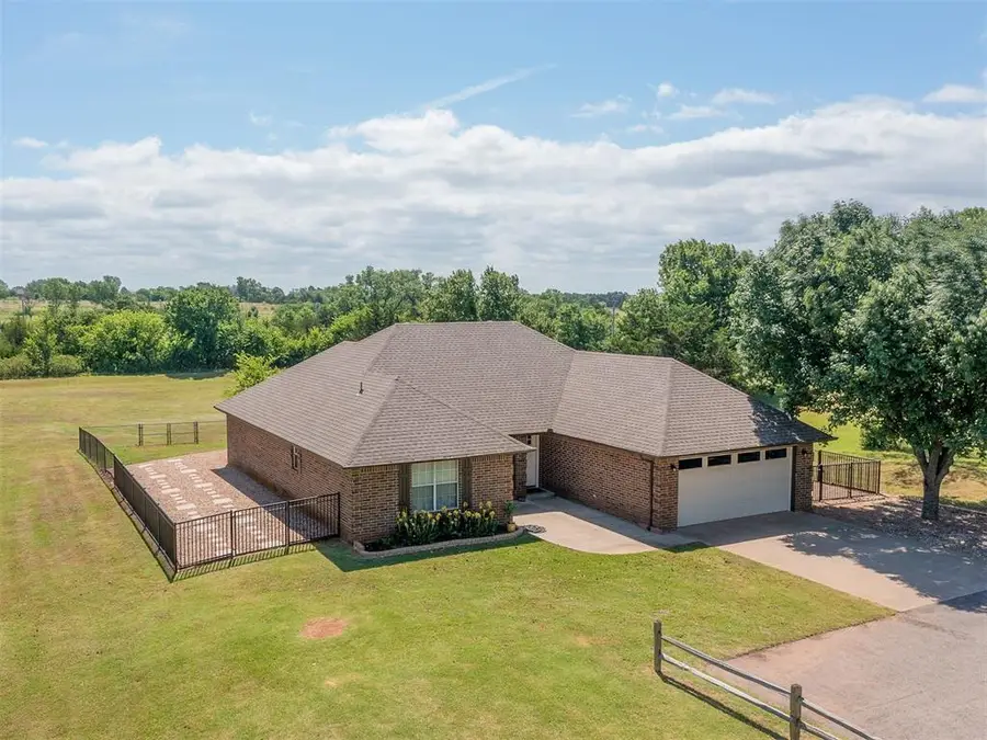2120 Flamingo Dr, Blanchard, OK 73010 - #2