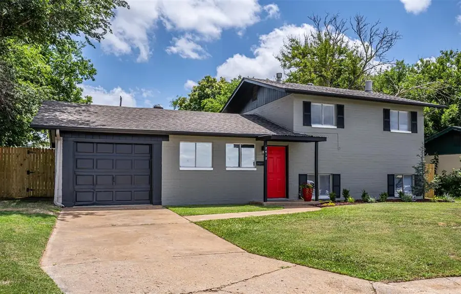2412 Piccadilly Circle, Moore, OK 73160 - #3