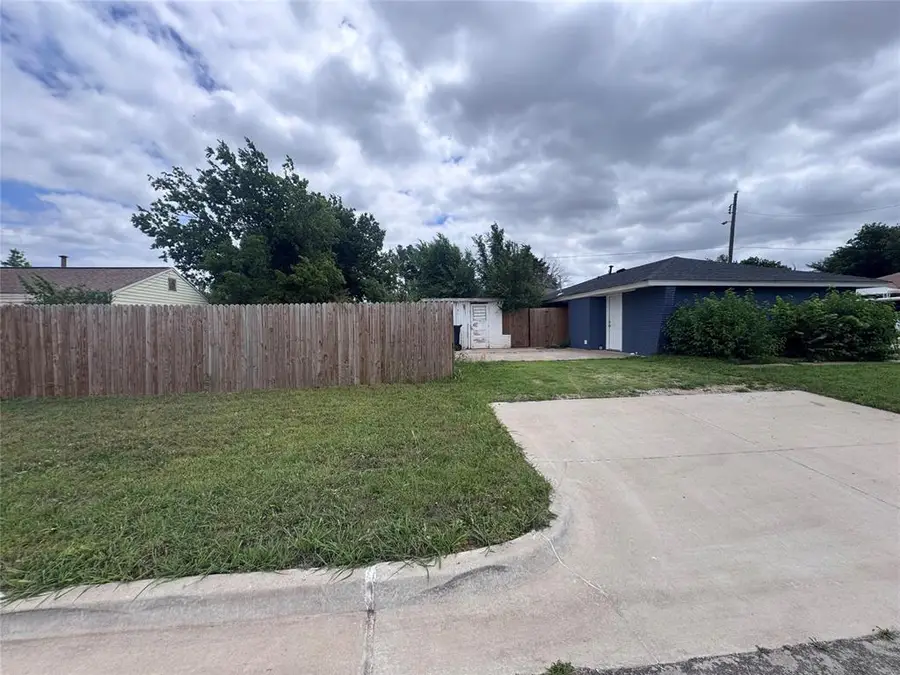 1901 NE 27th Street, Oklahoma City, OK 73111 - #3