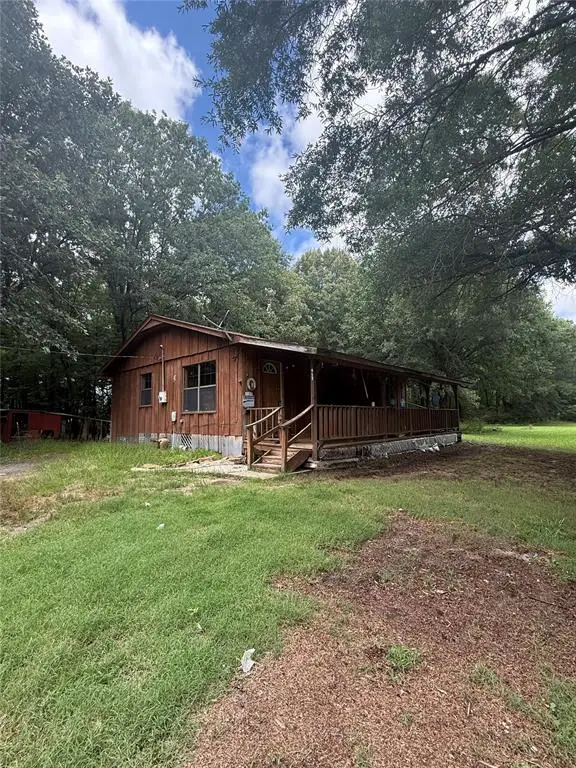 913 W Sherry Lane, Broken Bow, OK 74728
