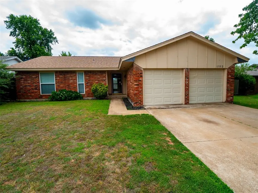 1112 SE 8th Street, Moore, OK 73160 - #2