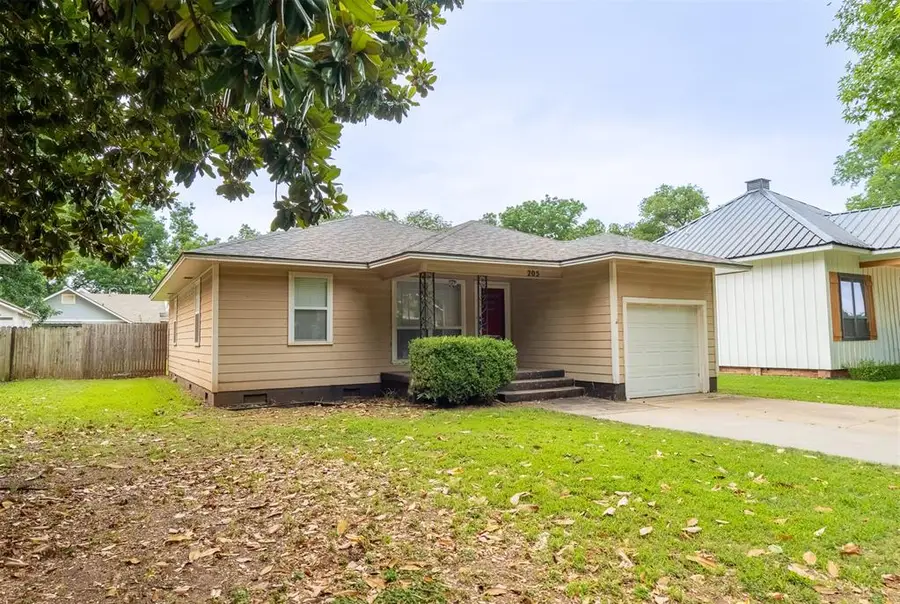 205 Chestnut Street, Pauls Valley, OK 73075 - #2
