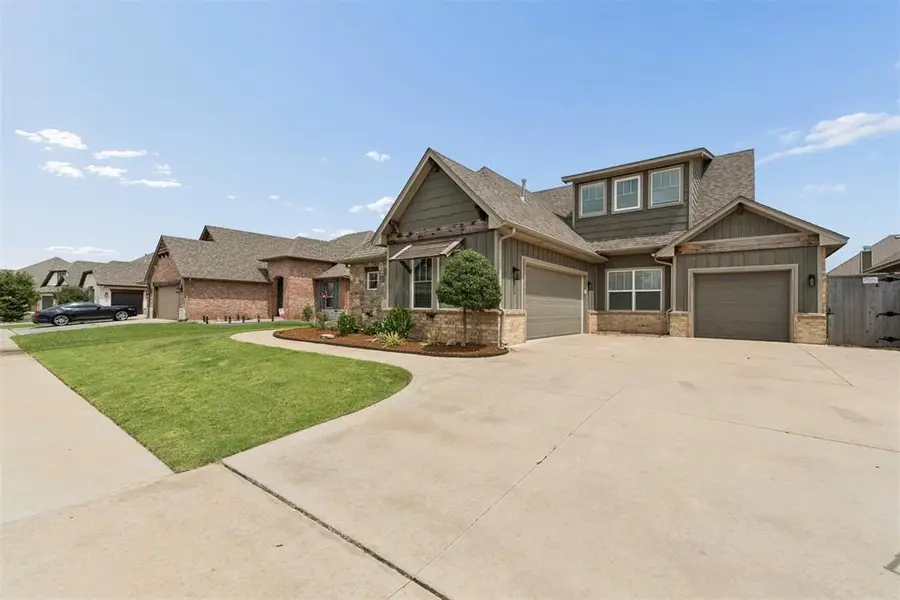 5616 St James Place, Oklahoma City, OK 73179 - #2