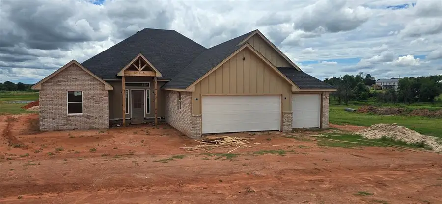 2411 Bear Creek Cir Circle, Blanchard, OK 73010 - #2