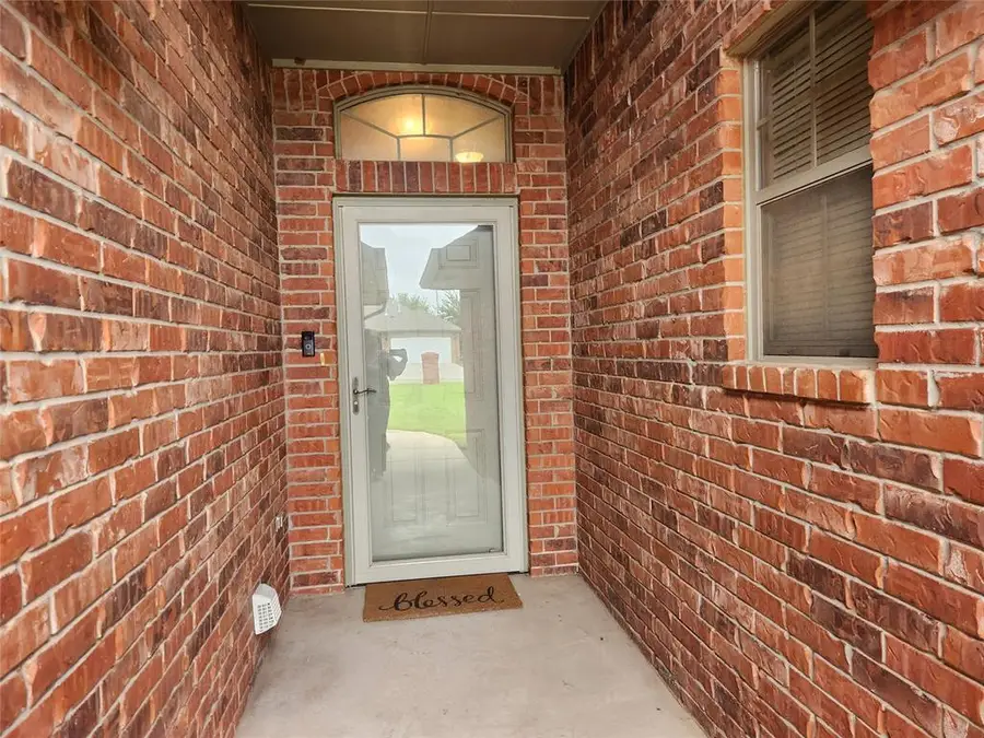 621 NW 112th Street, Oklahoma City, OK 73114 - #3